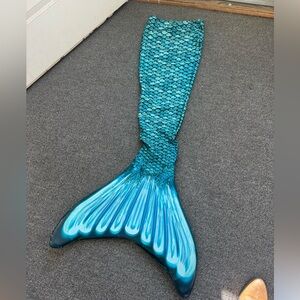 Mermaid Tail costume girls 12 for swimming by finfun